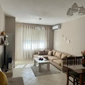 https://apt-sunrise-near-the-center.albaniahotels.org